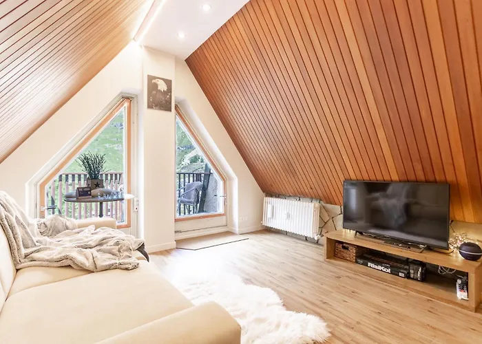 Апартаменты Hellochalet - Nido Dell Aquila Romantic View *